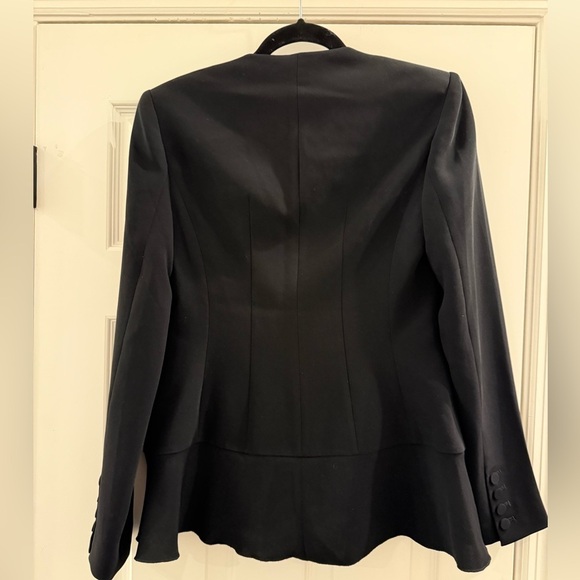 Cinq a Sept Lanier Black Ruffle Blazer 5 a 7 Jacket Snaps Pockets Women's Size 2 - Picture 7 of 10